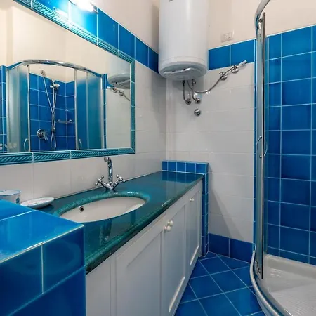 Porto Faro 12 Centro Apartment