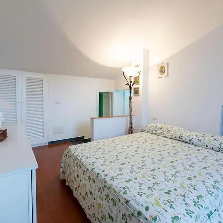 Porto Faro 12 Centro Apartment Palau